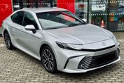 Toyota Camry Executive 2.5 Hybrid Dynamic Force