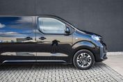 Opel Zafira Life Extra Long L2H1 Business AT8