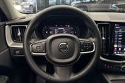 Volvo XC60 B4 B Momentum Pro aut