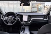 Volvo XC60 T6 Plug-In Hybrid AWD Plus Dark aut