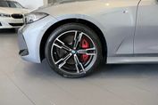 BMW Seria 3 320i xDrive M Sport