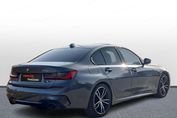 BMW Seria 3 320d M Sport aut
