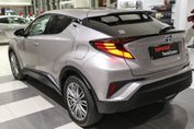Toyota C-HR 1.8 Hybrid Executive