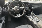 Alfa Romeo Giulia Sprint 2.0 Turbo  aut