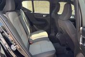 Volvo XC40 B3 Plus Dark