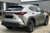 Lexus NX 350h Omotenashi 2.5 Hybrid AWD