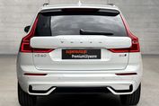 Volvo XC60 B5 B AWD Plus Dark