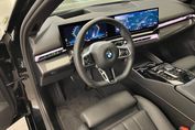 BMW Seria 5 520i mHEV M Sport aut