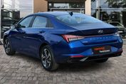 Hyundai Elantra 1.6 Smart DCT