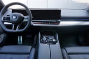 BMW Seria 5 520d xDrive M Sport