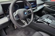 BMW Seria 5 520d xDrive M Sport
