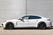 Porsche Panamera 4