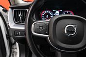 Volvo XC60 D4 Momentum Pro