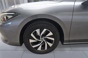 Volkswagen Passat 1.5 TSI  DSG