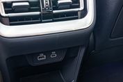 Hongqi H5 Deluxe 2.0T DSG