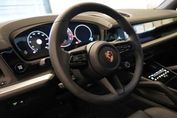 Porsche Cayenne Coupe E-Hybrid