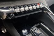 Peugeot 3008 1.6 PureTech HYbrid4 GT S&S EAT8
