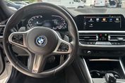 BMW Seria 3 330e xDrive M Sport