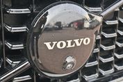 Volvo XC40 B4 Plus Black Edition