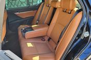 Toyota Camry Hybrid Dynamic Force Executive e-CVT