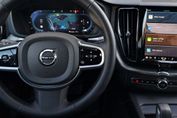 Volvo XC60 B5 B AWD Plus Dark