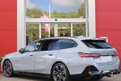BMW Seria 5 540d xDrive M Sport Touring