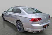 Volkswagen Passat 2.0 TDI 4Mot. DSG