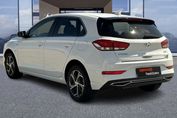 Hyundai i30 1.5 T-GDI 48V Smart DCT