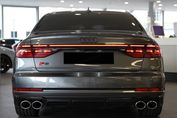 Audi A8 S8 TFSI quattro