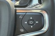 Volvo XC40 B3 Plus Dark