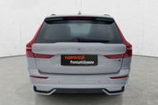 Volvo XC60 B5 B AWD Plus Dark aut