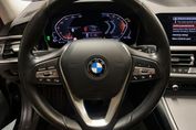 BMW Seria 3 320d xDrive mHEV Luxury Line aut