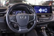 Lexus ES 300h Business Edition
