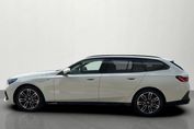 BMW Seria 5 Touring 520d xDrive M Sport