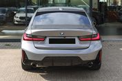BMW Seria 3 330d xDrive M Sport