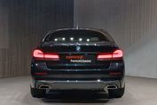 BMW Seria 5 530d xDrive Luxury Line