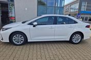 Toyota Corolla Comfort 1.5 benzyna
