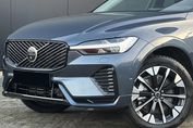 Volvo XC60 B5 AWD Ultra Dark