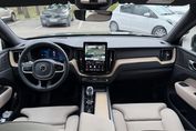 Volvo XC60 T6 Plug-In Hybrid AWD Ultra Dark aut