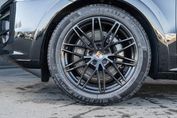 Porsche Cayenne E-Hybrid Black Edition