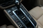 Porsche Macan Macan
