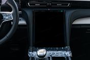 Hongqi H5 Deluxe 2.0T DSG