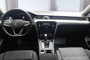 Volkswagen Passat 1.5 TSI Business DSG