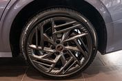 Hongqi H6 2.0T Deluxe DSG