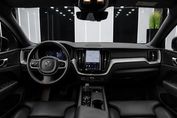 Volvo XC60 B4 D AWD Plus Dark aut