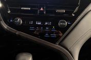 Toyota Camry 2.5 Hybrid CVT