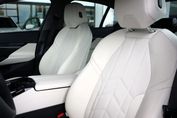 BMW i5 eDrive40