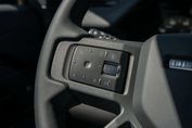 Land Rover Defender 110 P300e X-Dynamic HSE