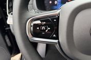 Volvo XC90 T8 AWD Plug-In Hybrid Ultra Black Edition 7os