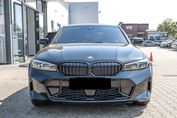 BMW Seria 3 330i xDrive M Sport